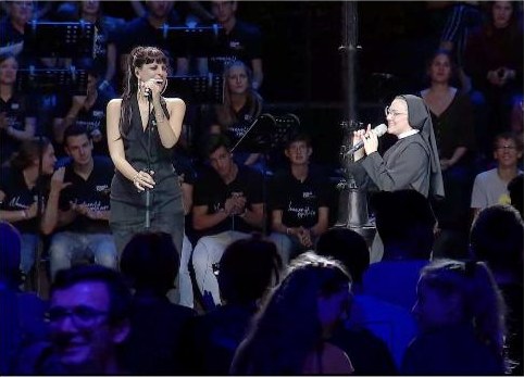 Live in TV con Suor Cristina